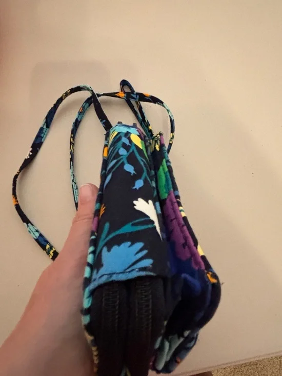Vera Bradley Teal & Blue Floral Quilted Mini Wristlet Crossbody (Rare Find) - Picture 11 of 16